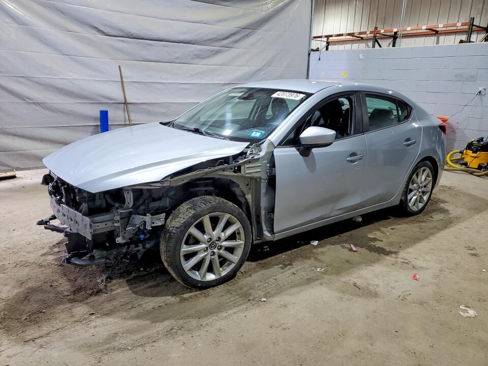2017 MAZDA Mazda3