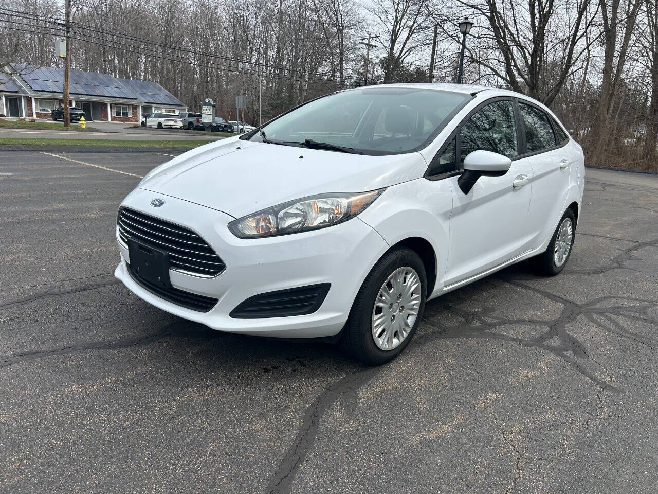 2016 FORD Fiesta