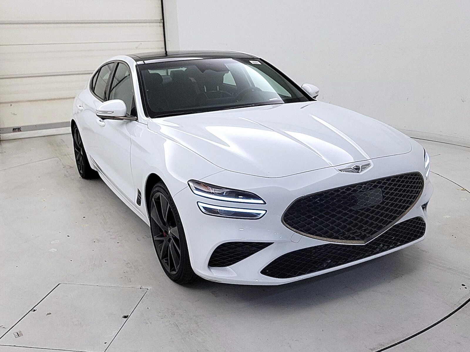 2023 GENESIS G70