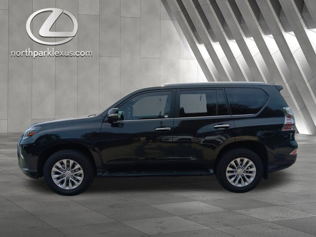 2023 LEXUS GX