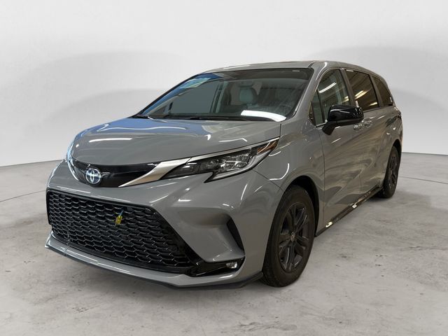 2024 TOYOTA Sienna