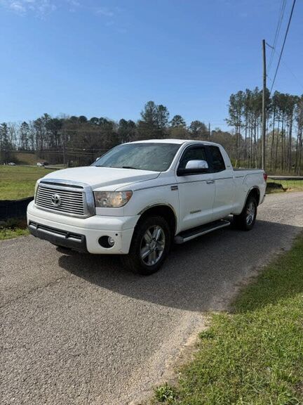 2010 TOYOTA Tundra