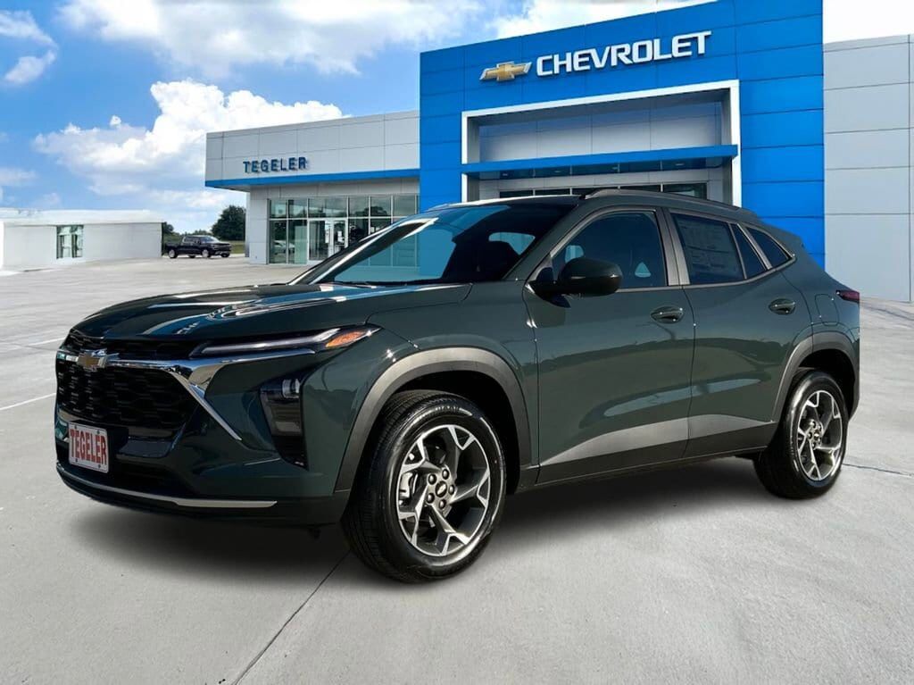 2026 CHEVROLET Trax