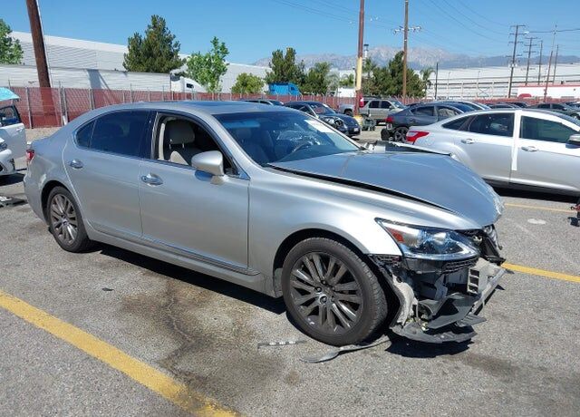 2015 LEXUS LS