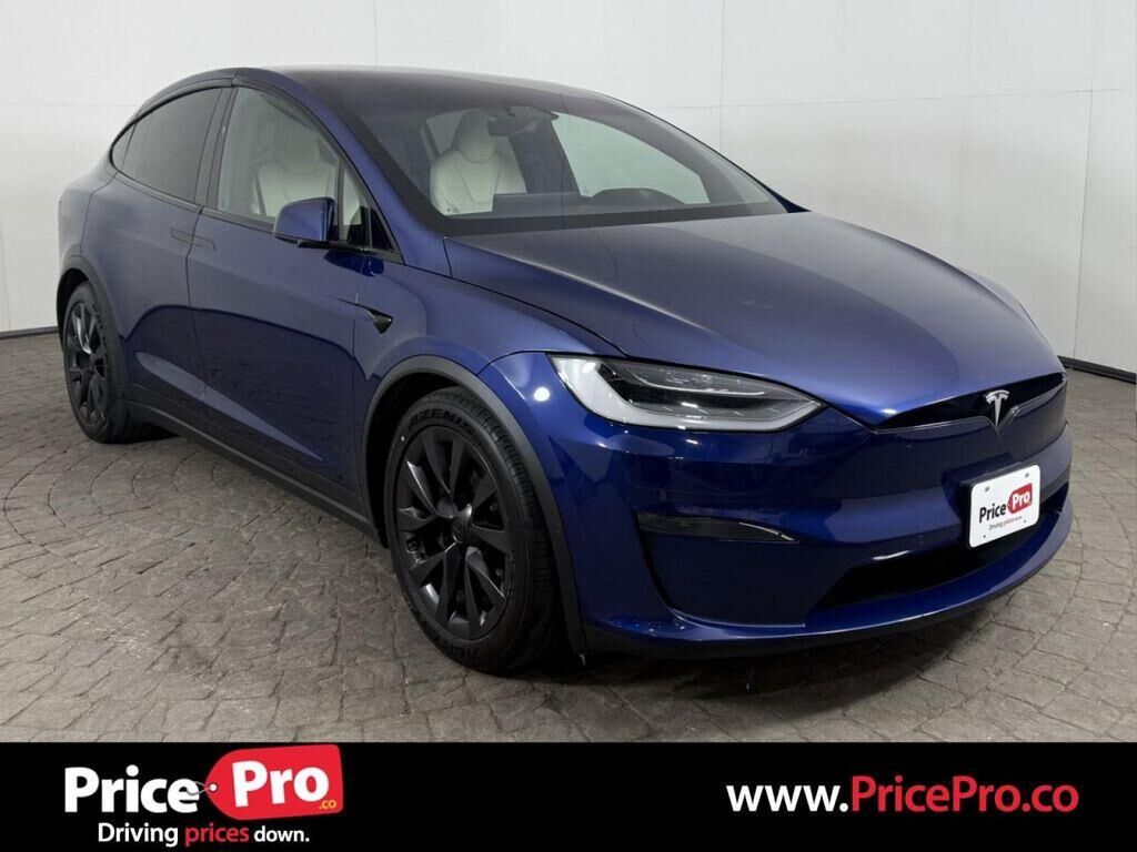 2022 TESLA Model X