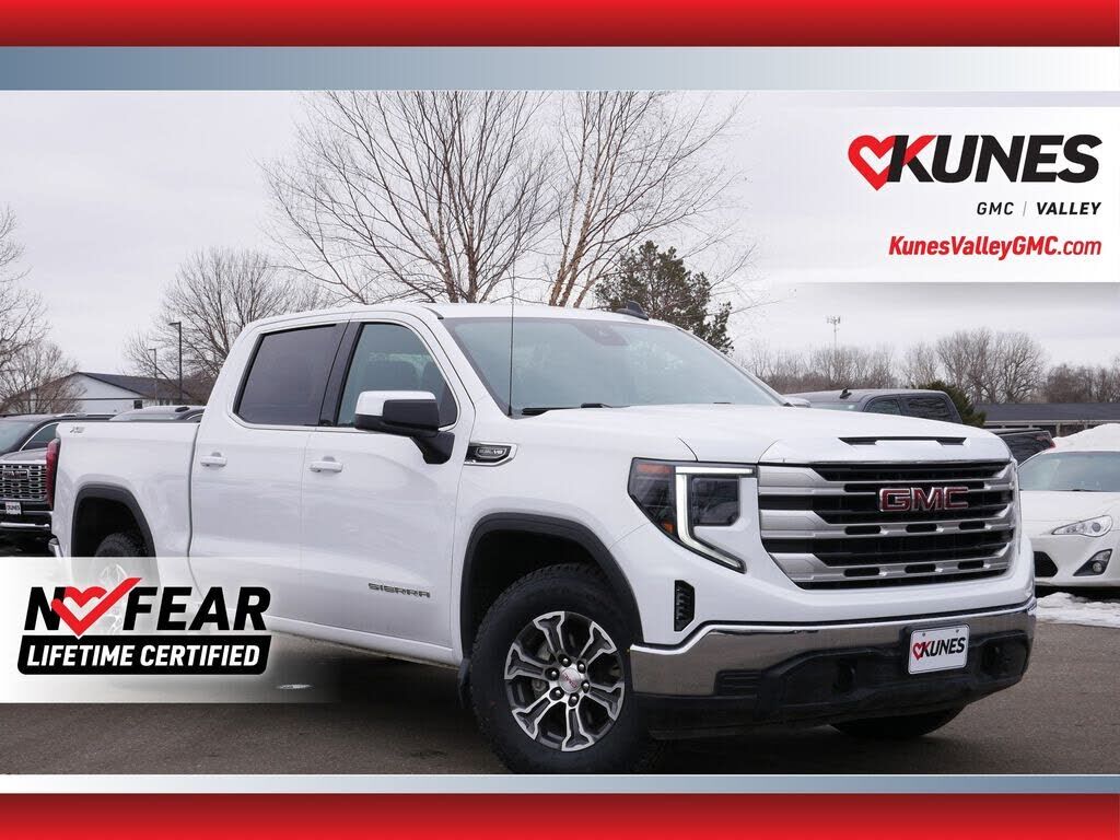 2023 GMC Sierra
