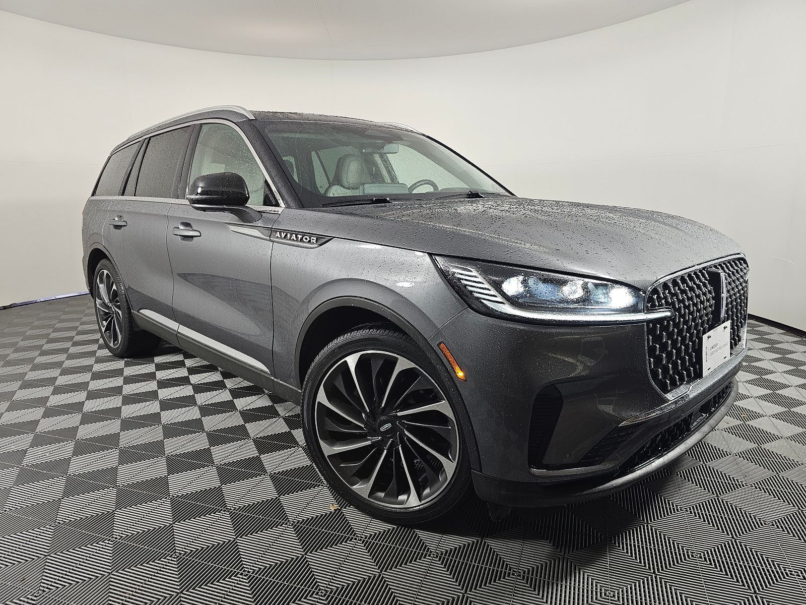 2025 LINCOLN Aviator