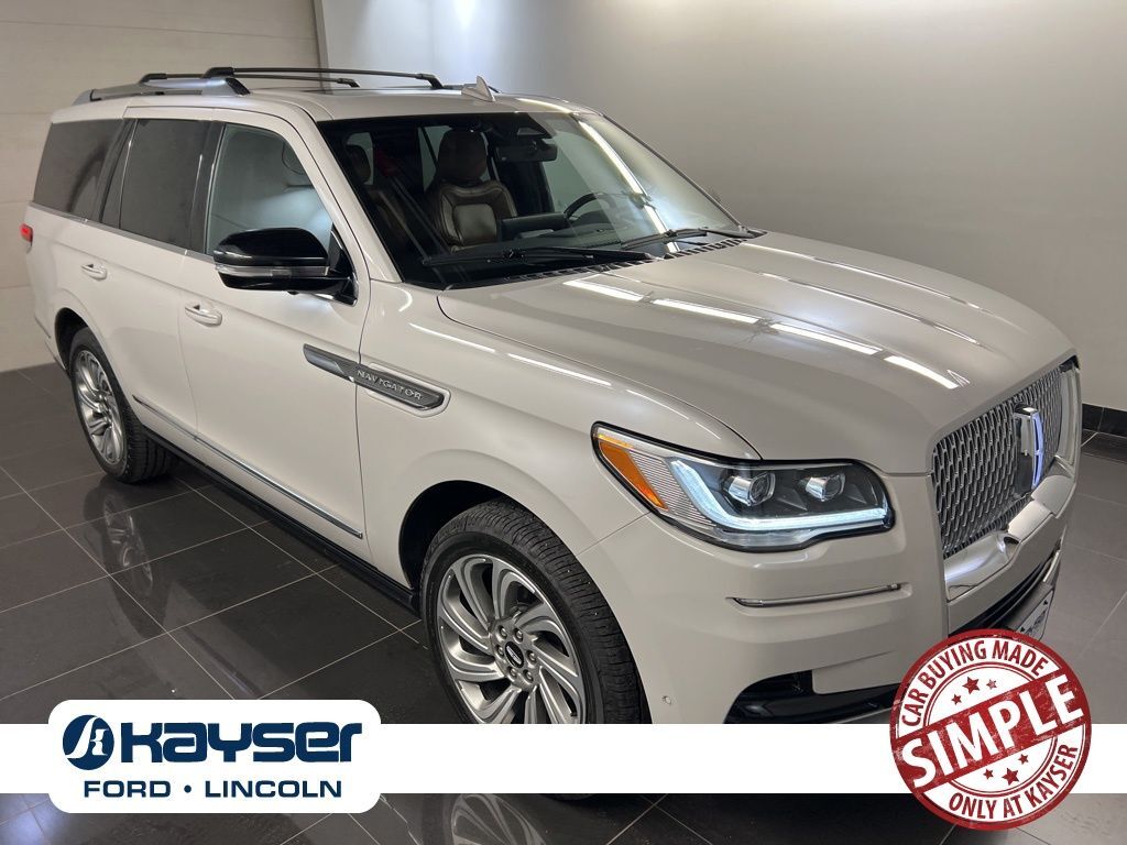 2023 LINCOLN Navigator