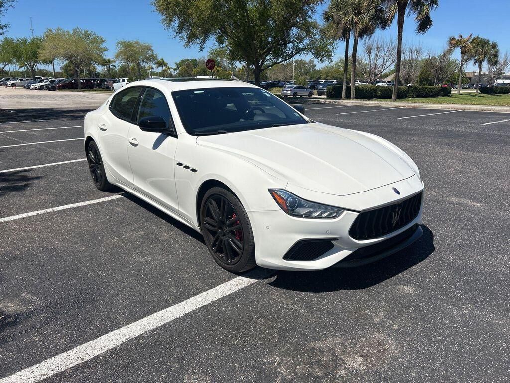 2021 MASERATI Ghibli