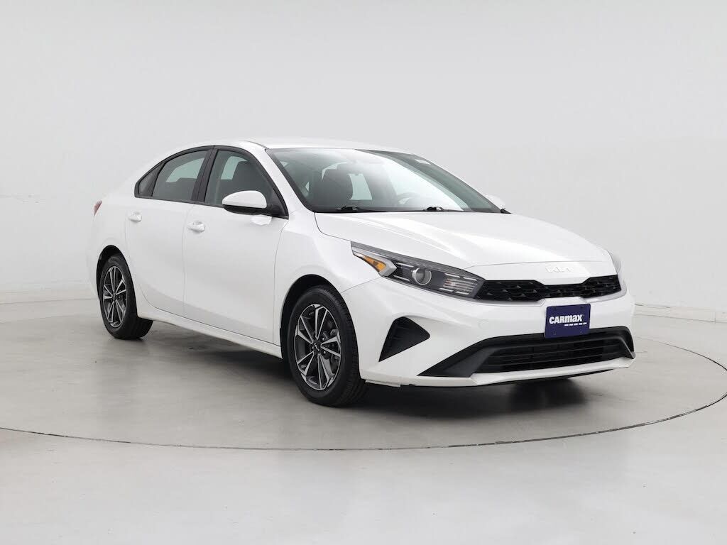 2024 KIA Forte
