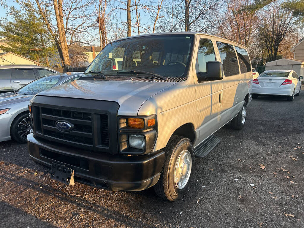 2011 FORD E-150