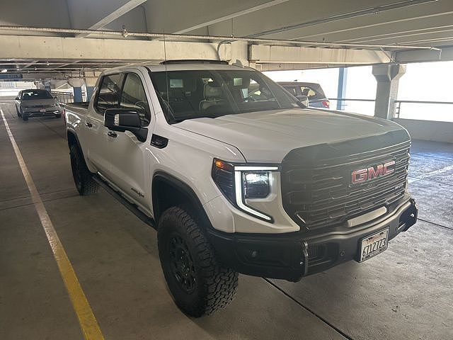 2024 GMC Sierra