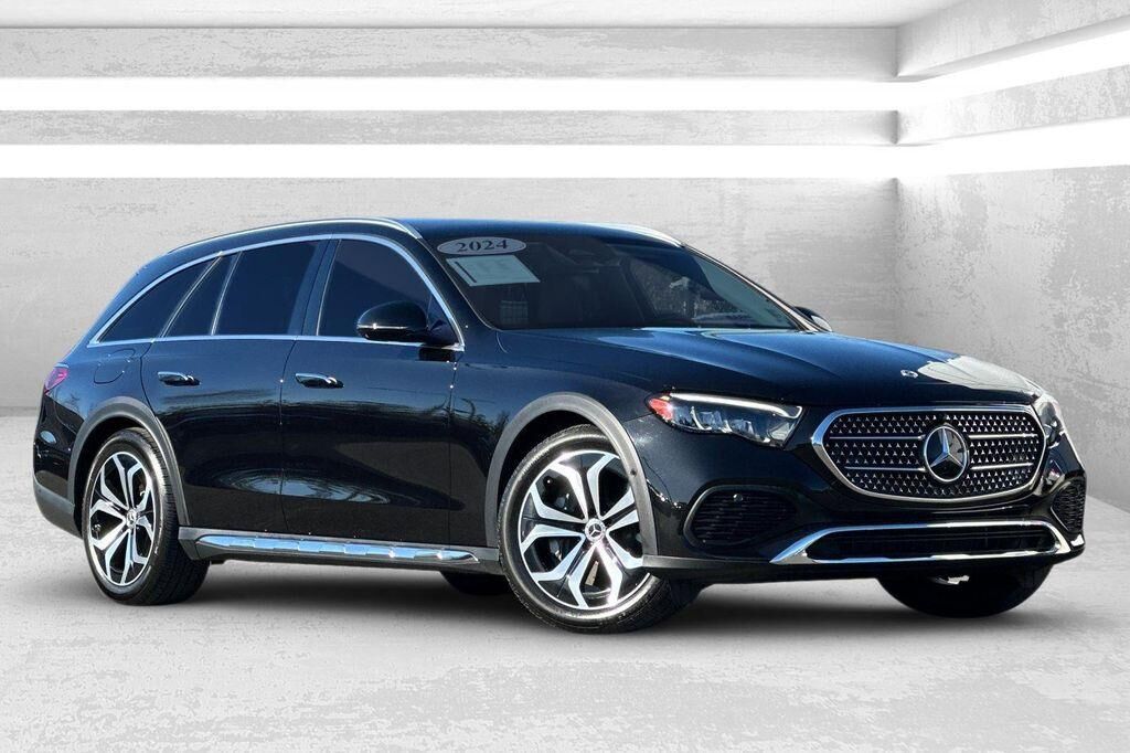 2024 MERCEDES-BENZ E-Class