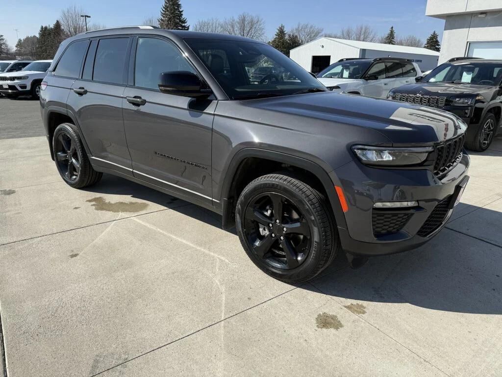 2024 JEEP Grand Cherokee