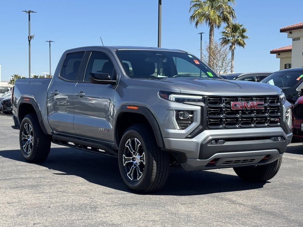 2024 GMC Canyon