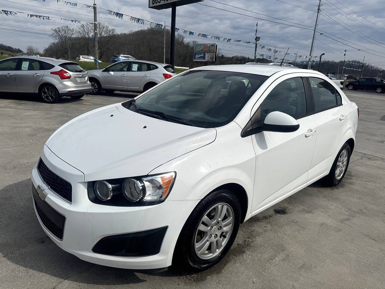 2012 CHEVROLET Sonic