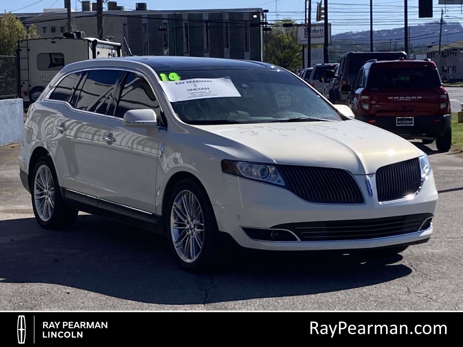 2014 LINCOLN MKT