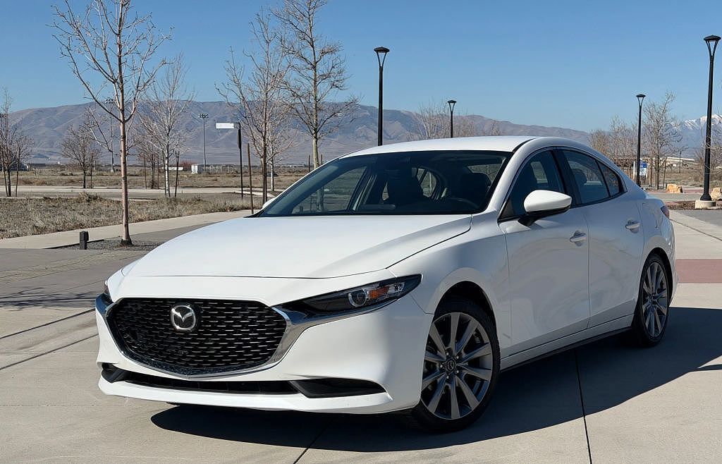 2023 MAZDA Mazda3