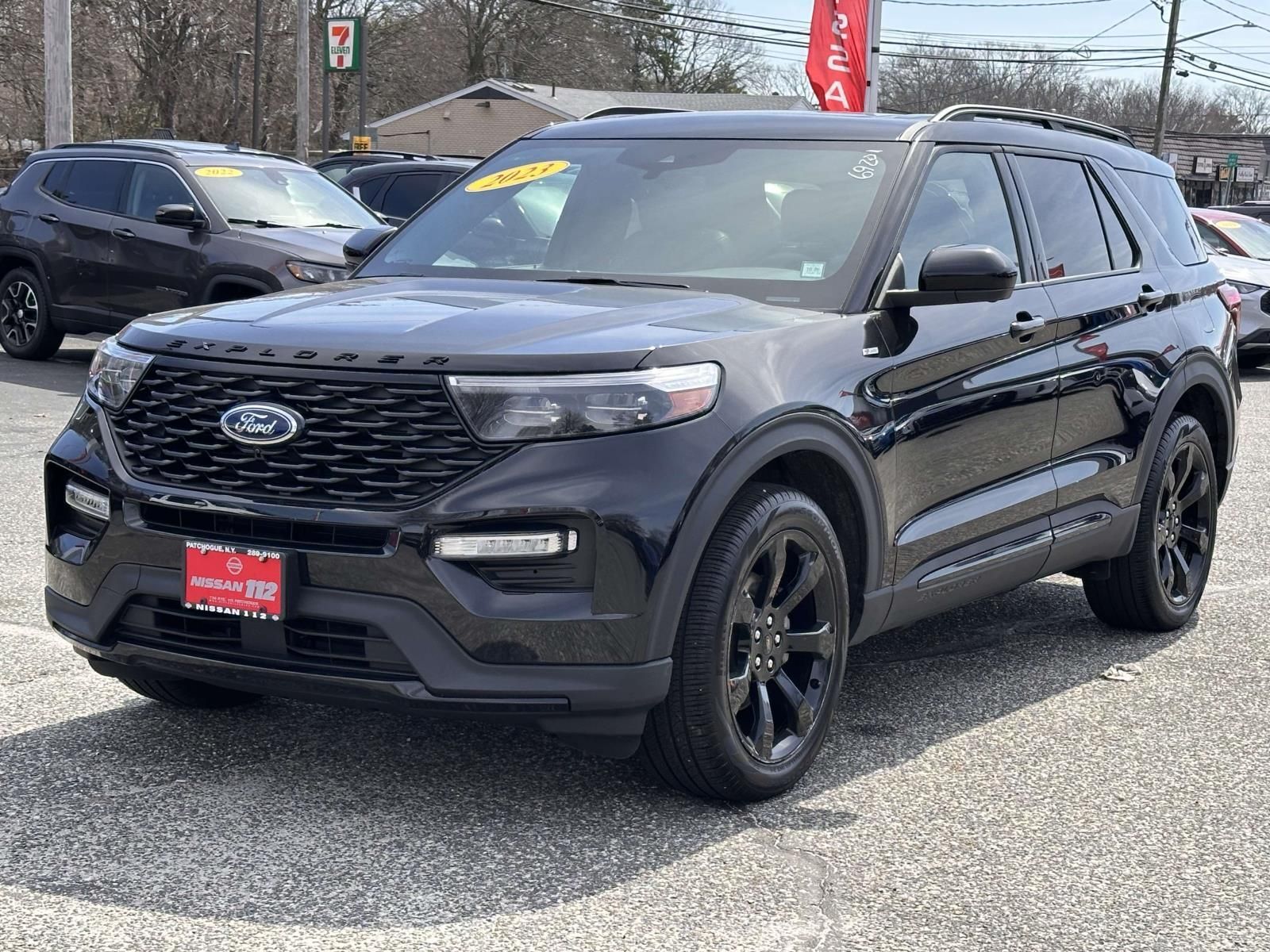 2023 FORD Explorer