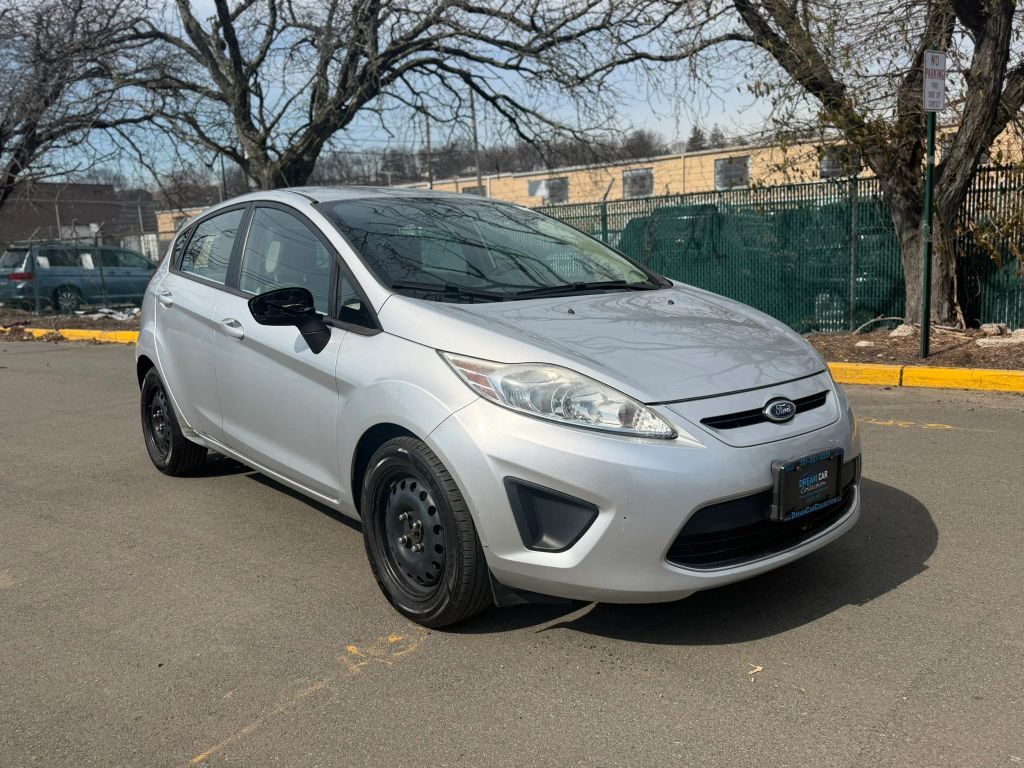 2012 FORD Fiesta