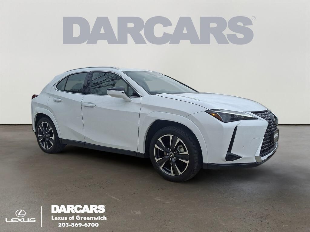 2026 LEXUS UX