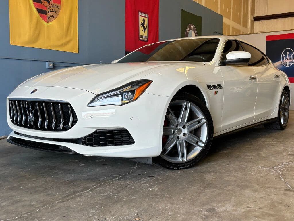 2018 MASERATI Quattroporte