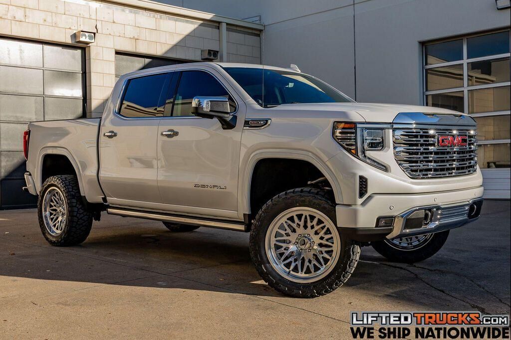 2024 GMC Sierra
