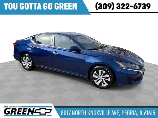 2023 NISSAN Altima