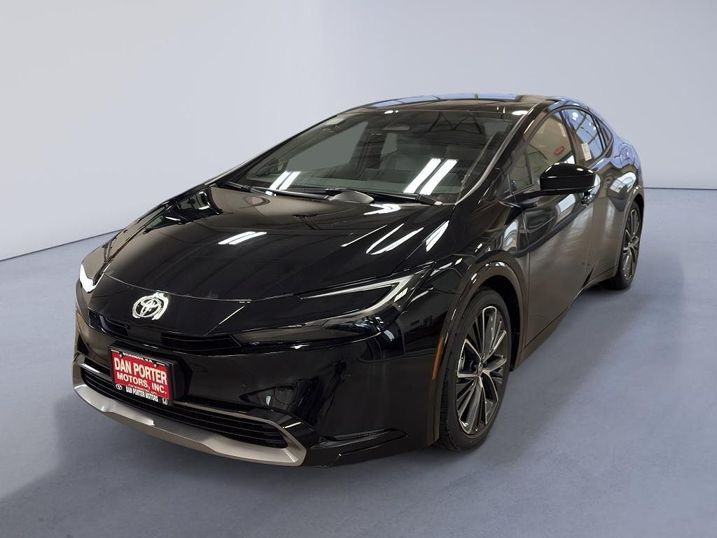 2026 TOYOTA PRIUS