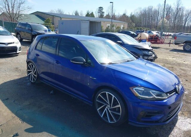 2018 VOLKSWAGEN Golf R