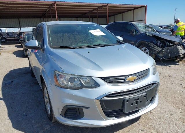 2017 CHEVROLET Sonic