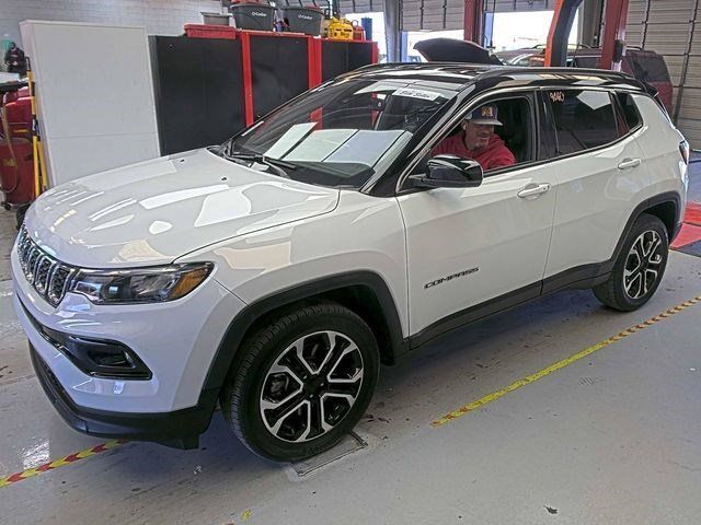 2024 JEEP Compass