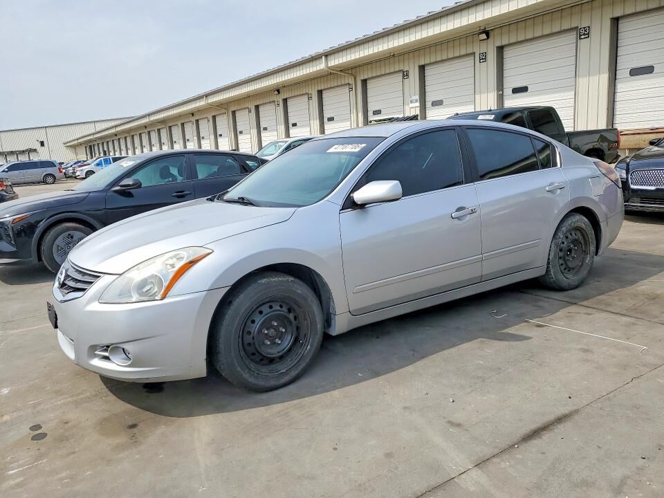 2012 NISSAN Altima