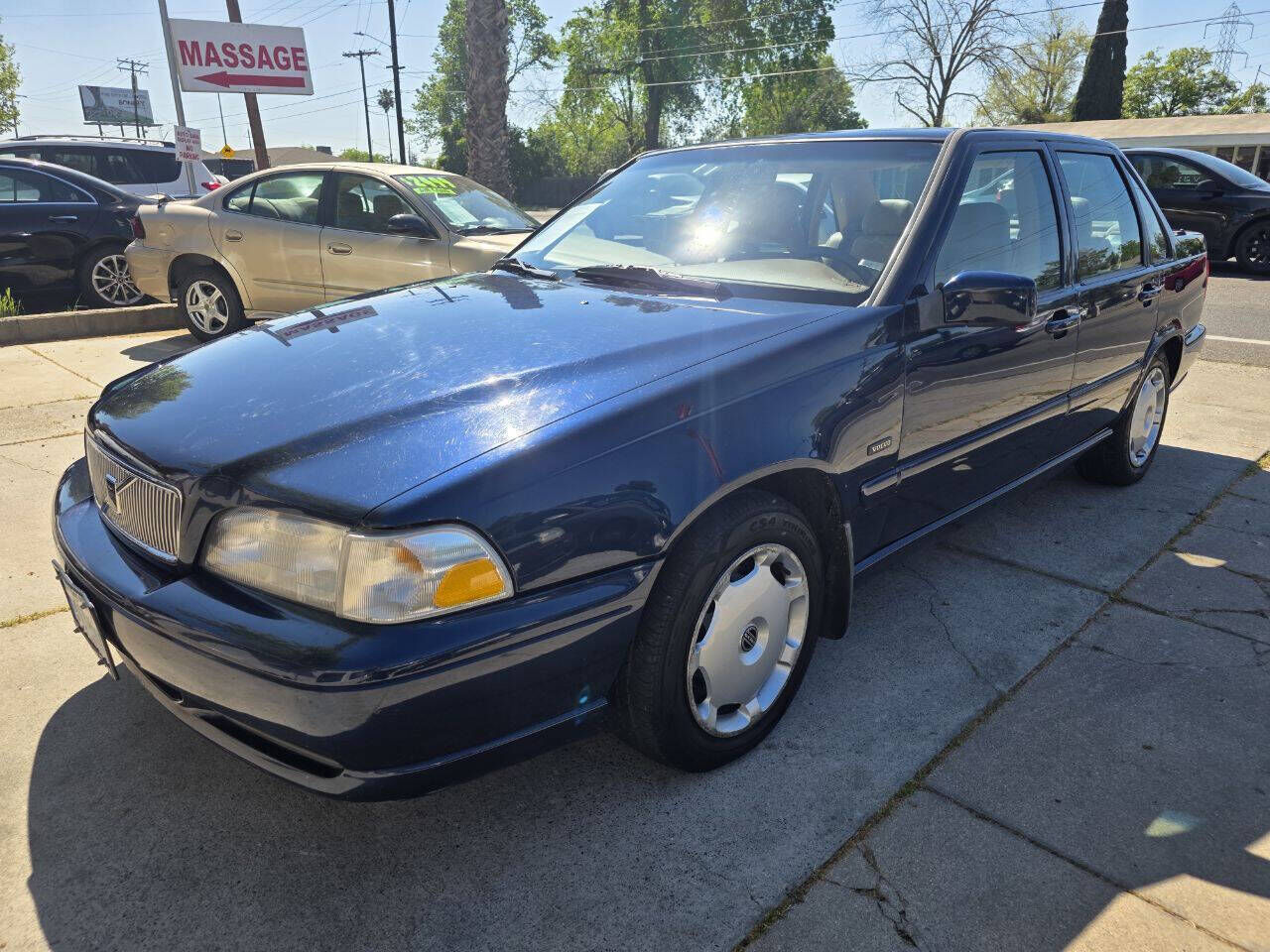 1998 VOLVO S70