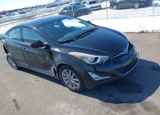 2015 HYUNDAI Elantra