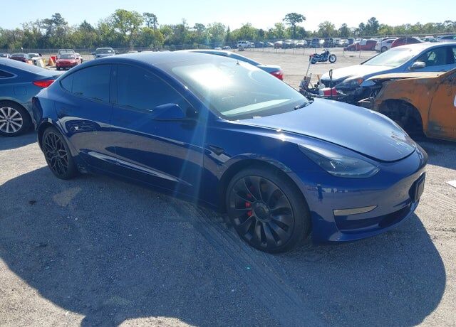 2023 TESLA Model 3