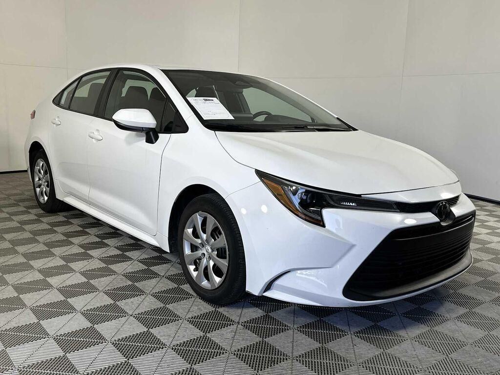 2024 TOYOTA Corolla