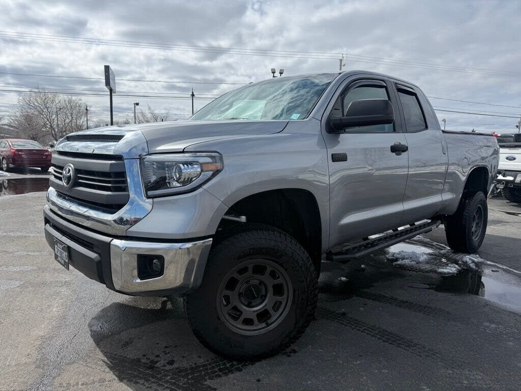 2015 TOYOTA Tundra