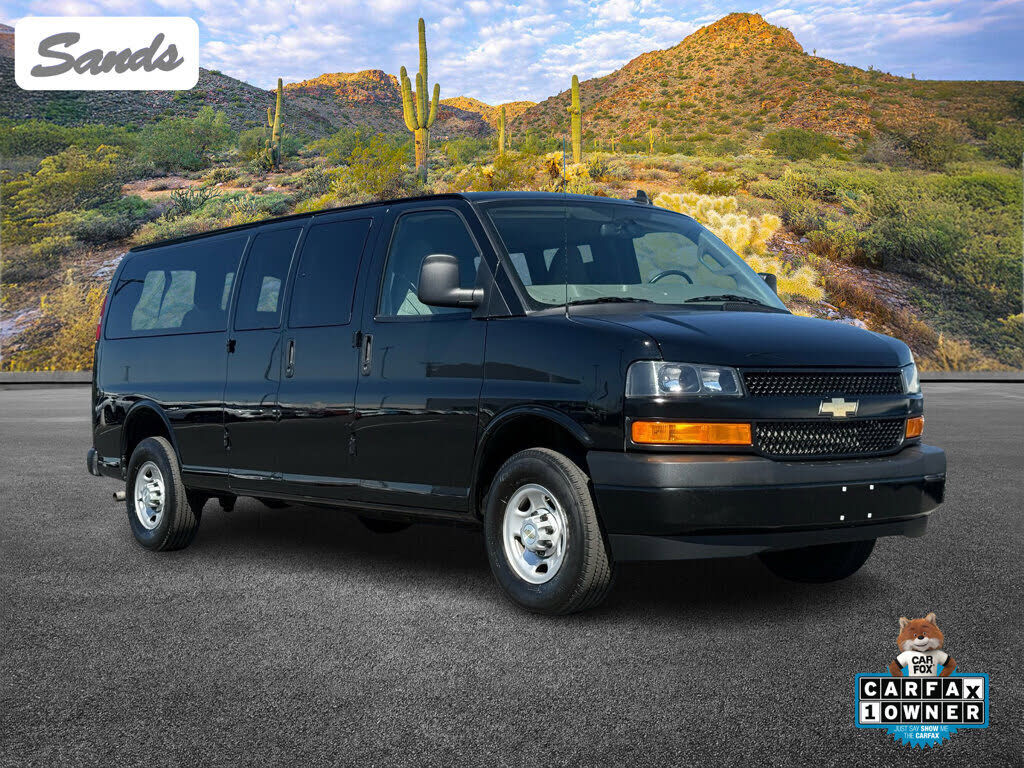 2023 CHEVROLET Express