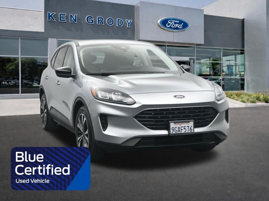 2022 FORD Escape