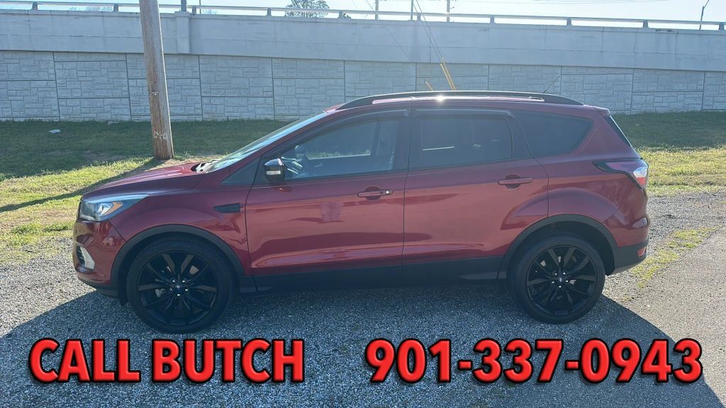 2017 FORD Escape