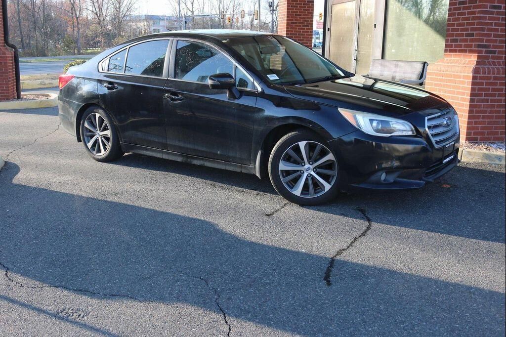 2017 SUBARU Legacy