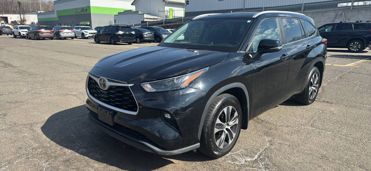 2023 TOYOTA Highlander