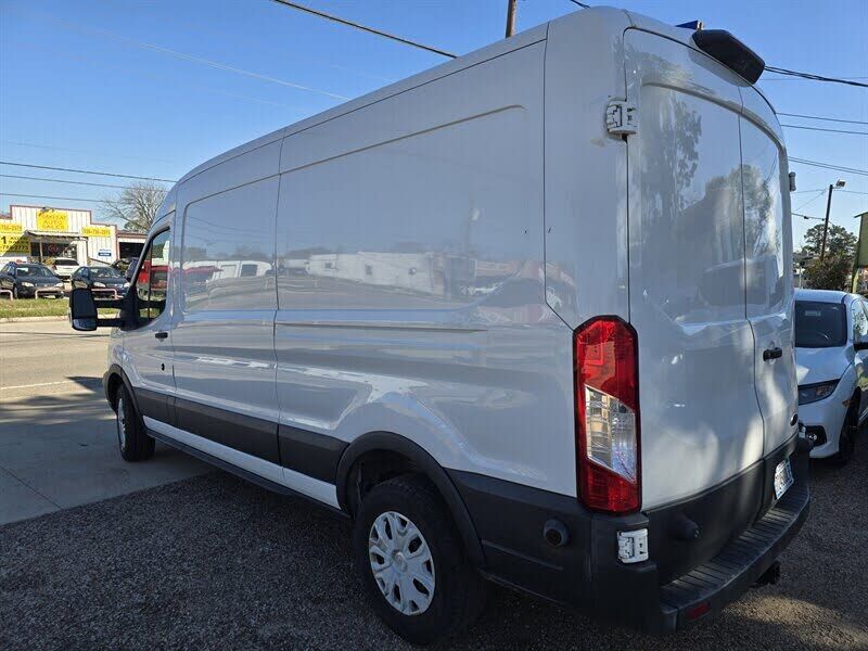 2018 FORD Transit