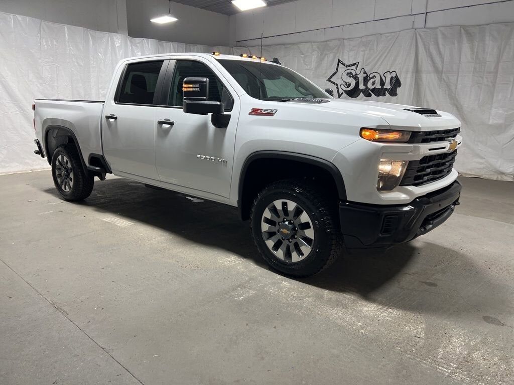 2026 CHEVROLET Silverado HD