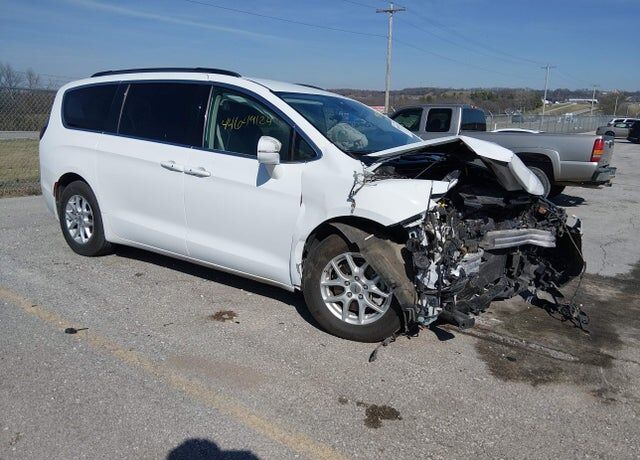 2022 CHRYSLER Pacifica
