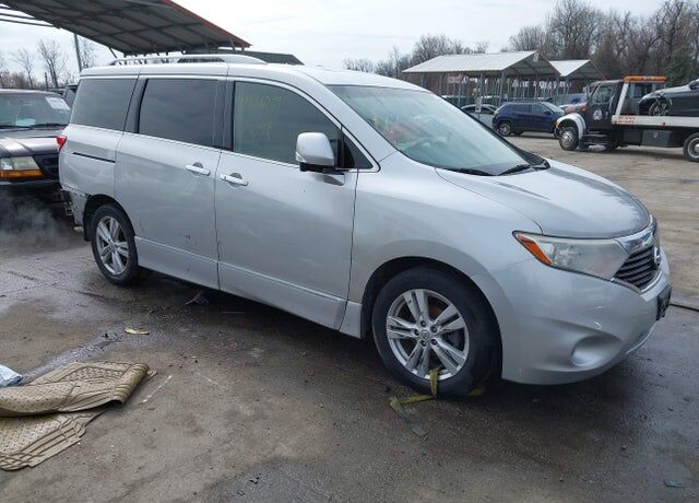 2013 NISSAN Quest