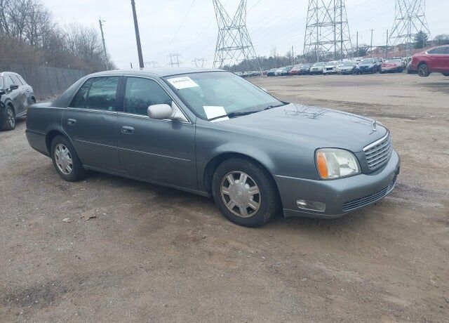 2004 CADILLAC Deville