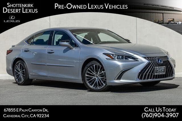 2022 LEXUS ES
