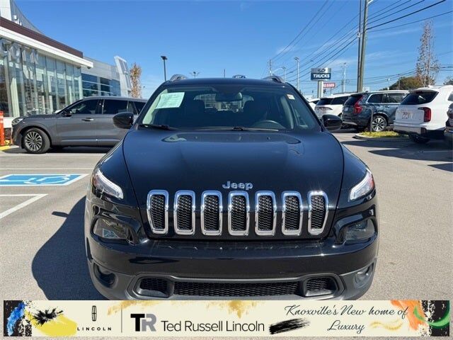 2018 JEEP Cherokee